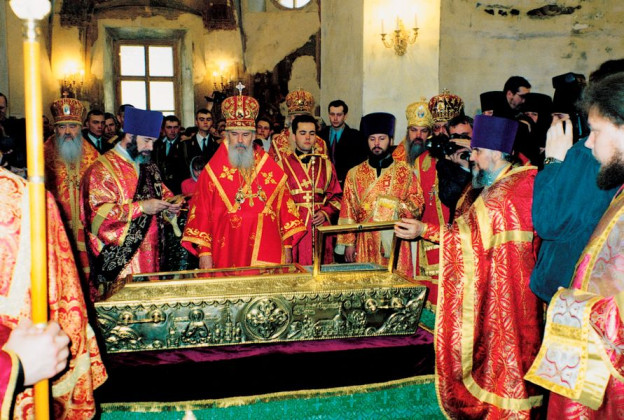 Служба в день канонизации блаженной Матроны. 2 мая 1999г.